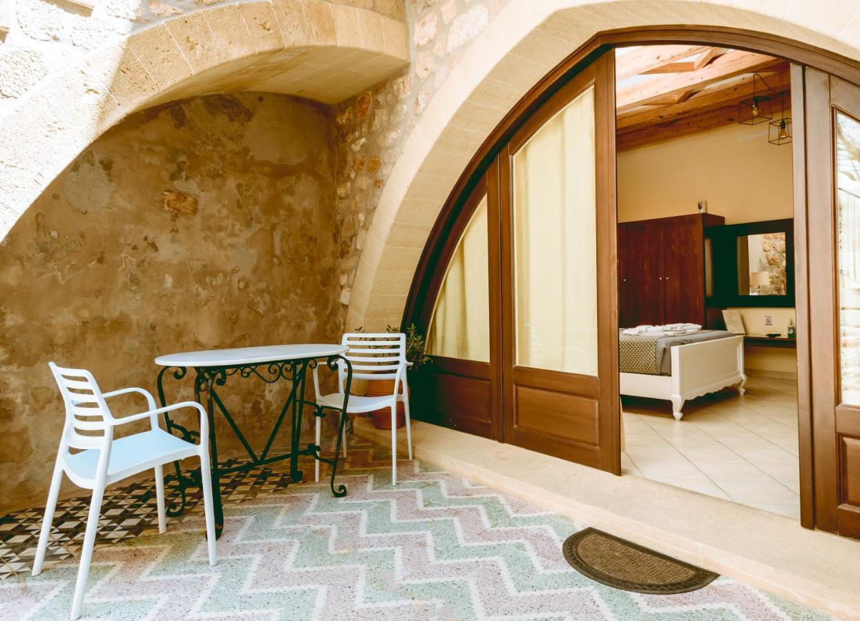 Bozzali Deluxe Hotel Chania  Exterior photo